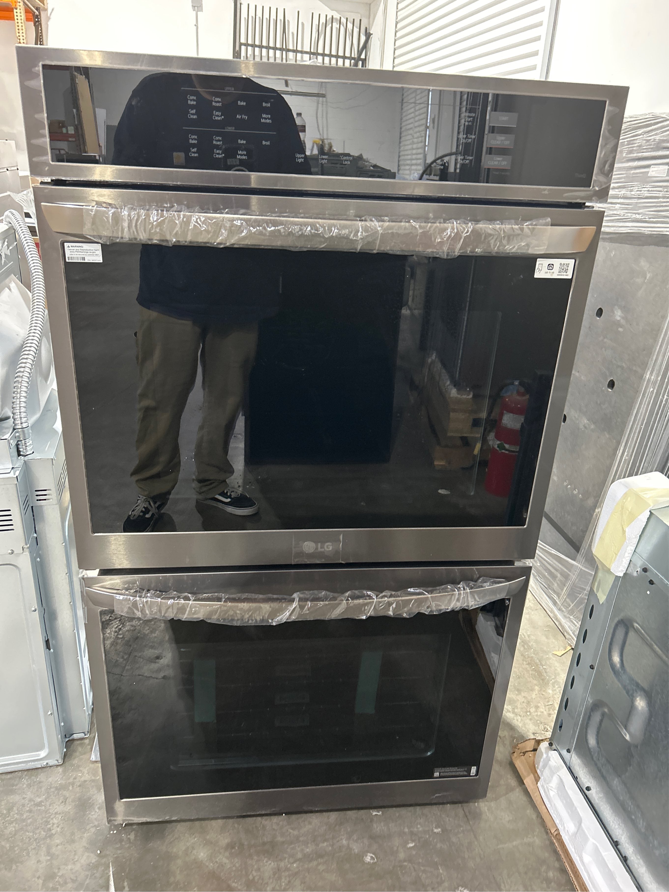 SALE! LG 9.4 cu. ft. Double Wall Oven -(W2)