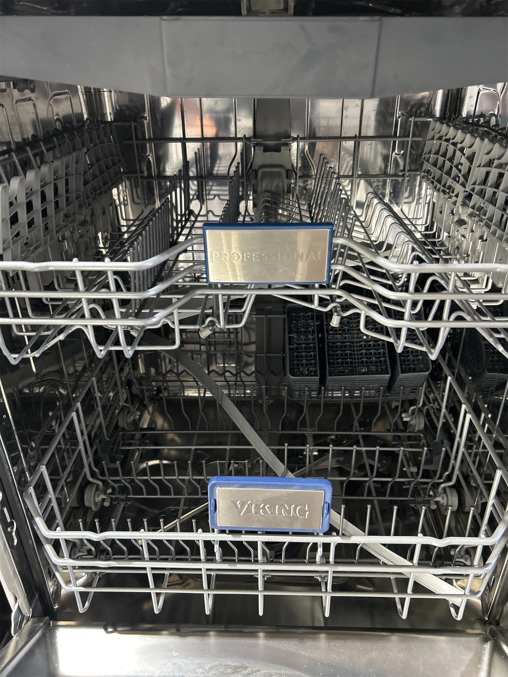SALE! Viking 24" Top Control Built-In Dishwasher - Panel
