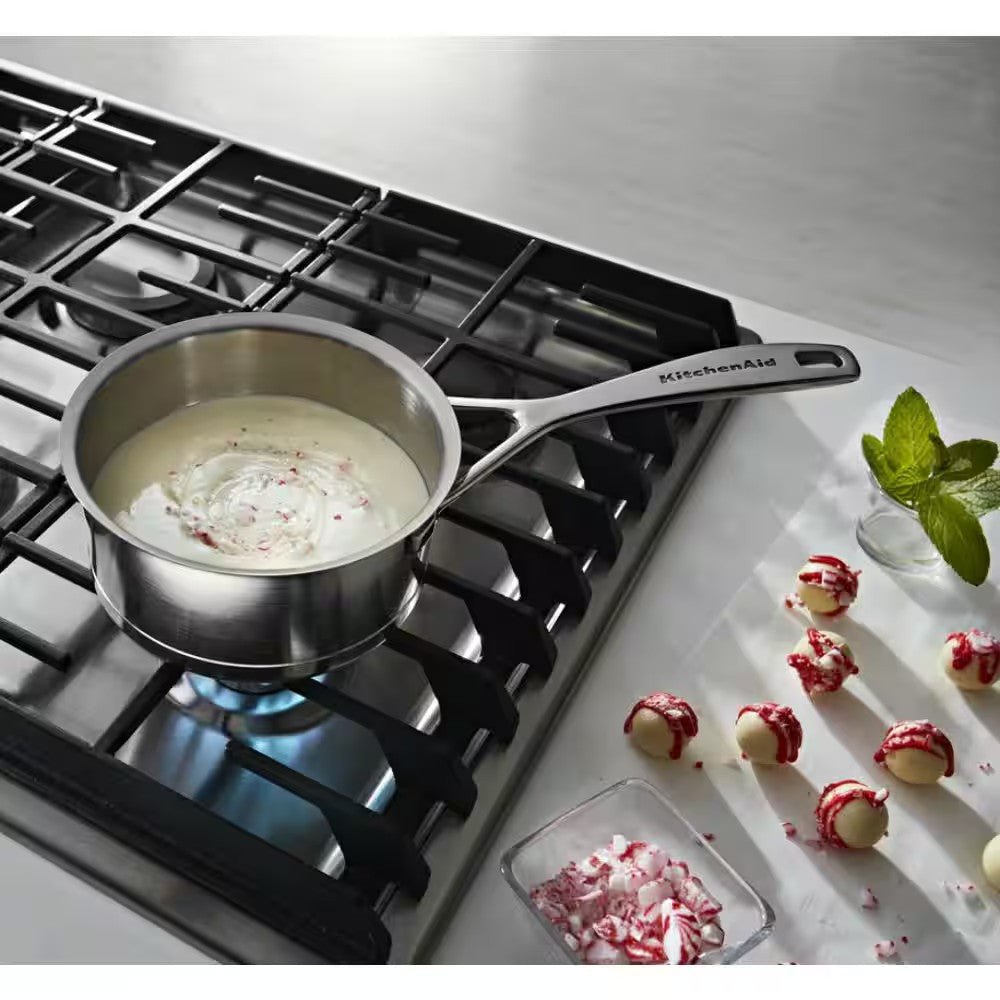 SALE! Kitchen Aid 30 in. Gas Cooktop, 4 Burners (W3)